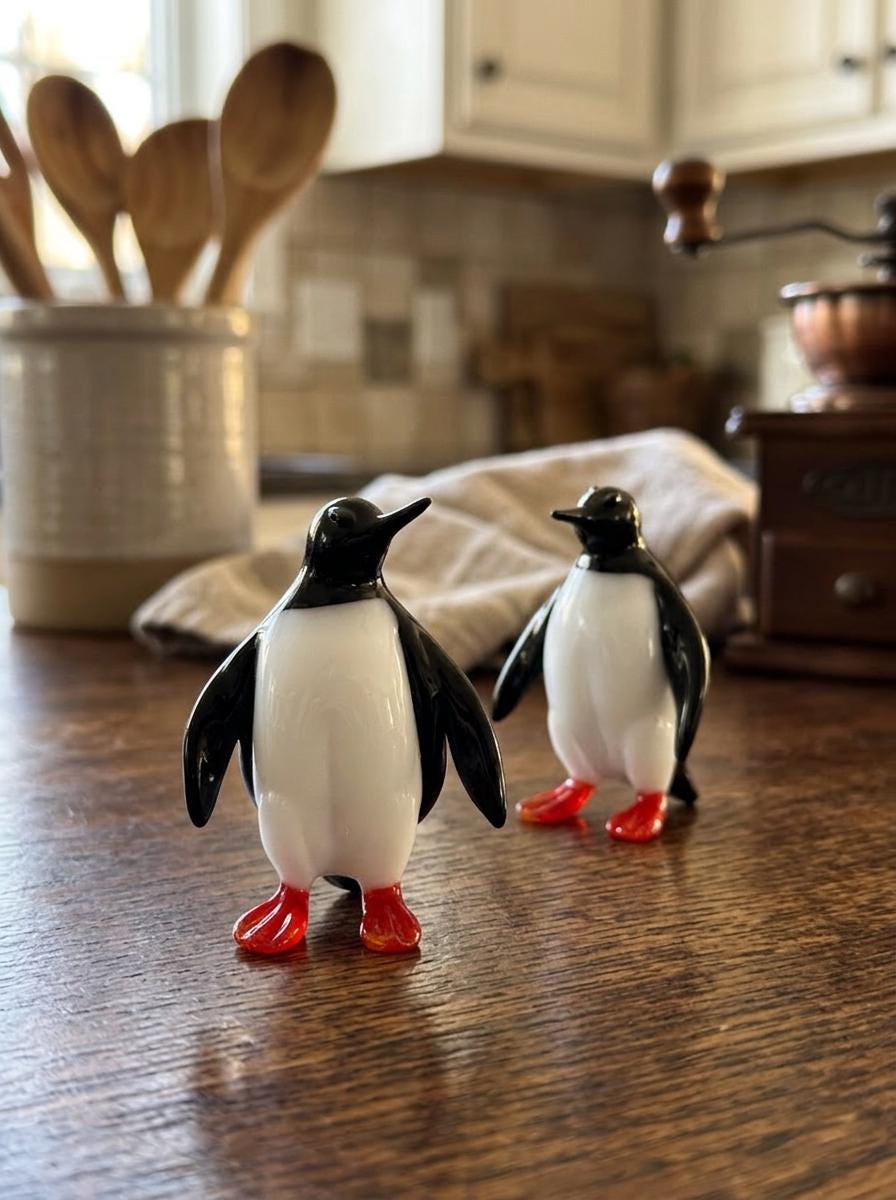 El Yapımı Murano Camı Penguen Figürü