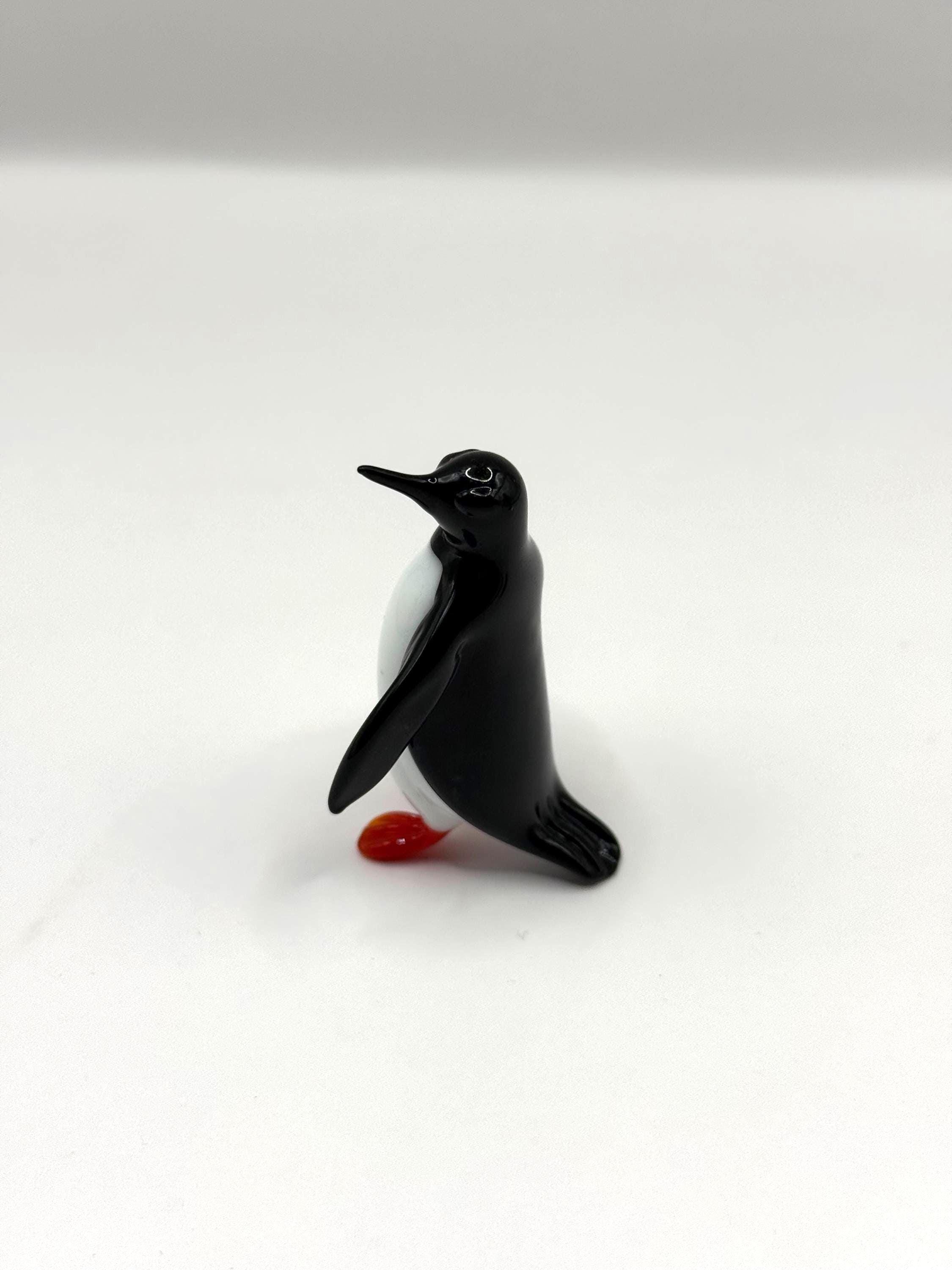 El Yapımı Murano Camı Penguen Figürü