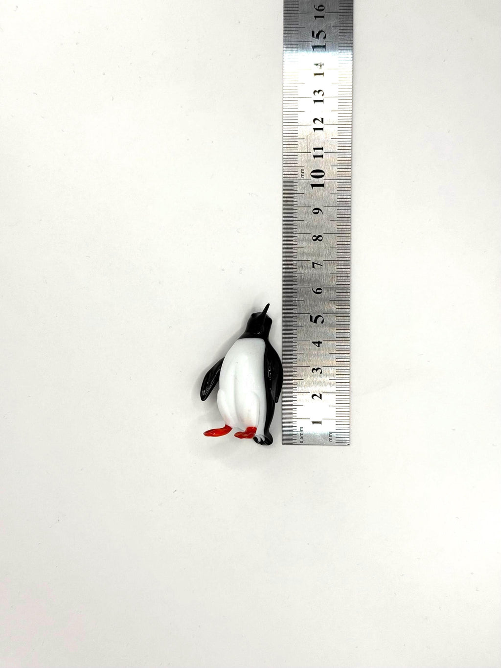 El Yapımı Murano Camı Penguen Figürü